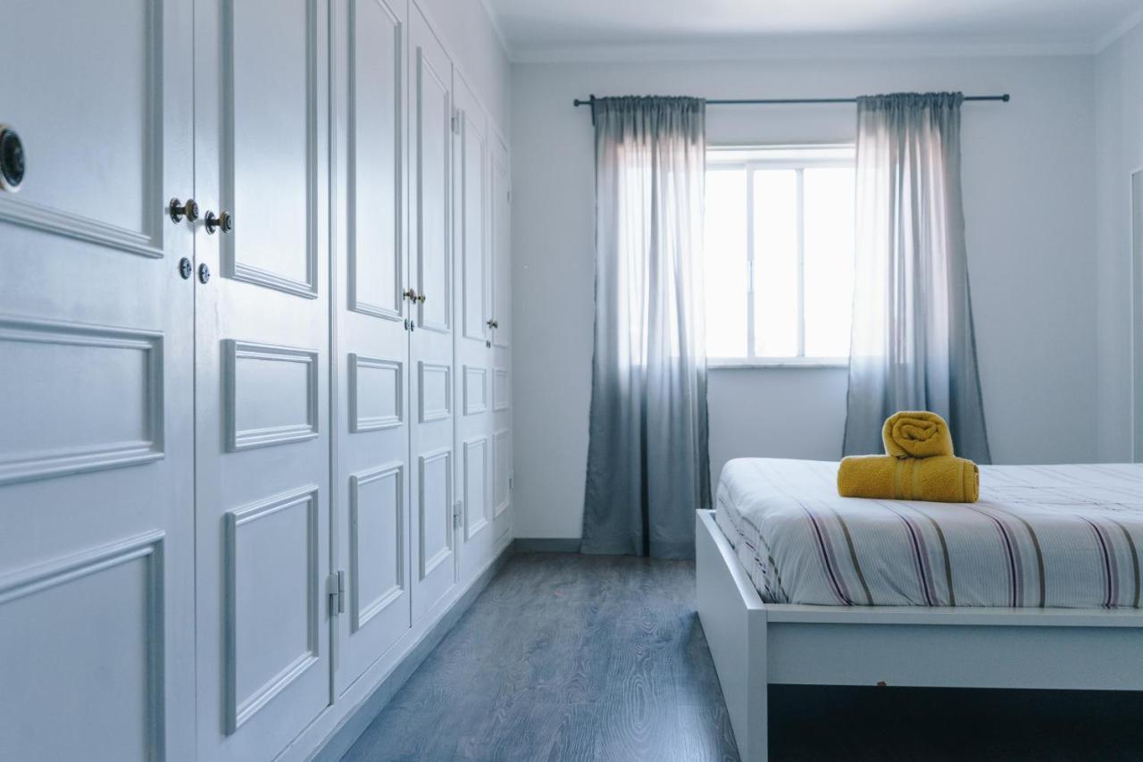 Ocean Guesthouse Peniche Buitenkant foto